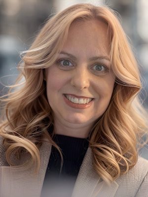 Holly Edwards
