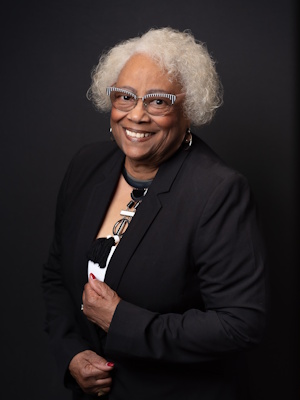 gwen bush